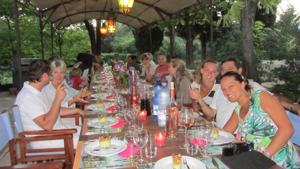 Le Mas Shabanou Bed and Breakfast Roquefort-les-Pins Esterno foto