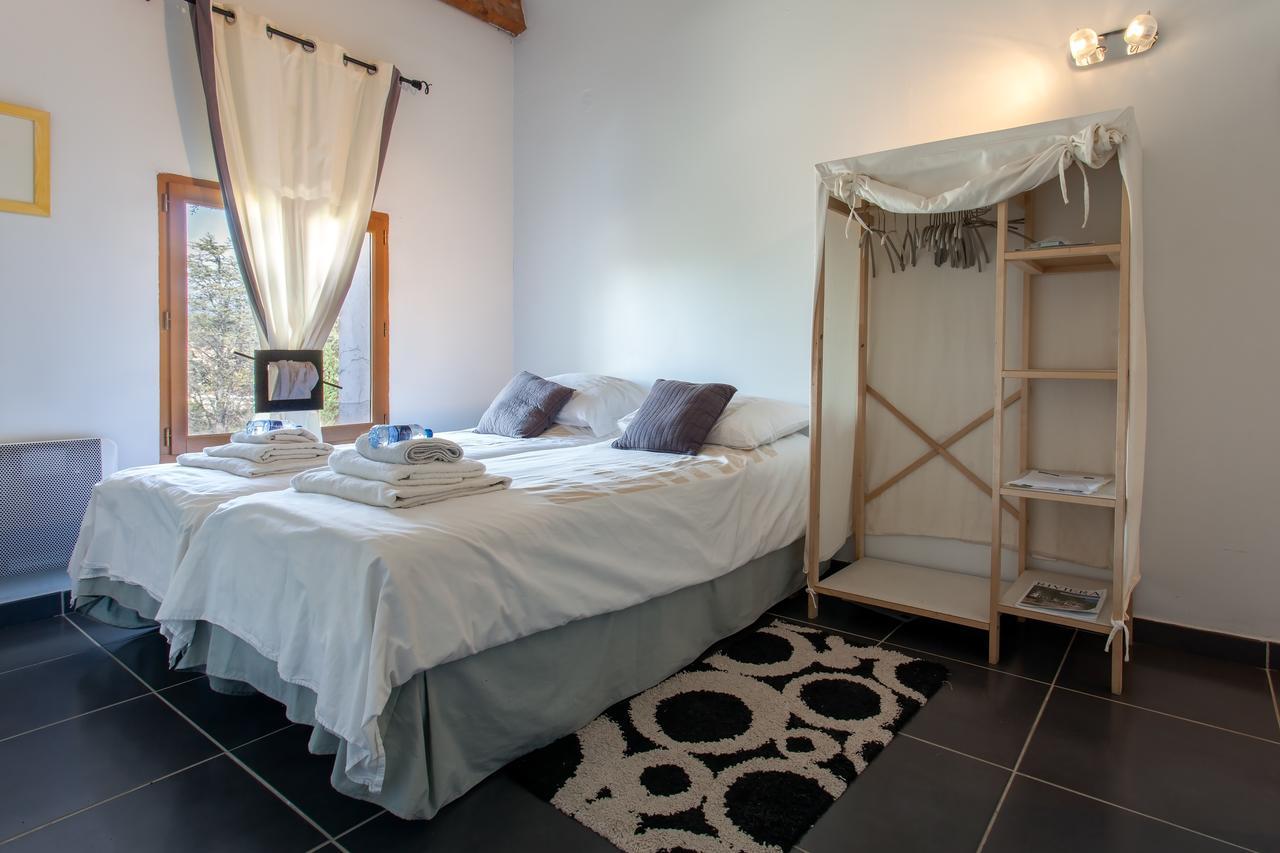 Le Mas Shabanou Bed and Breakfast Roquefort-les-Pins Esterno foto