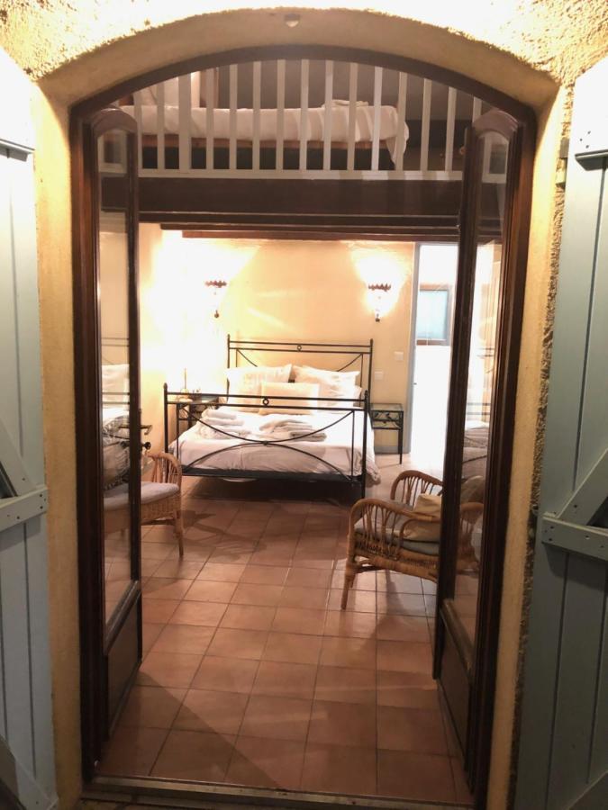 Le Mas Shabanou Bed and Breakfast Roquefort-les-Pins Esterno foto
