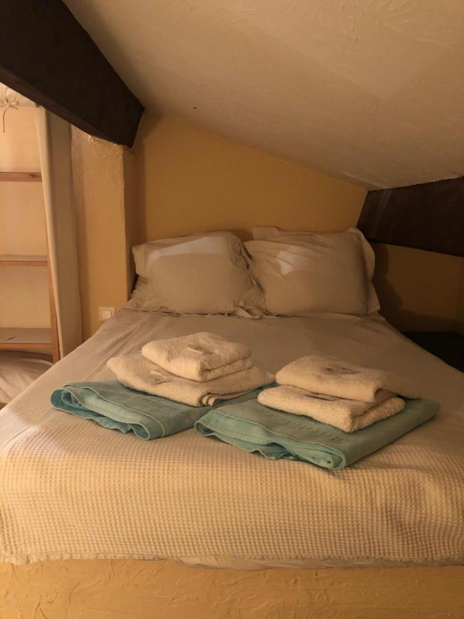 Le Mas Shabanou Bed and Breakfast Roquefort-les-Pins Esterno foto