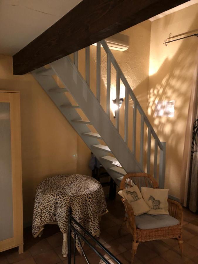 Le Mas Shabanou Bed and Breakfast Roquefort-les-Pins Esterno foto